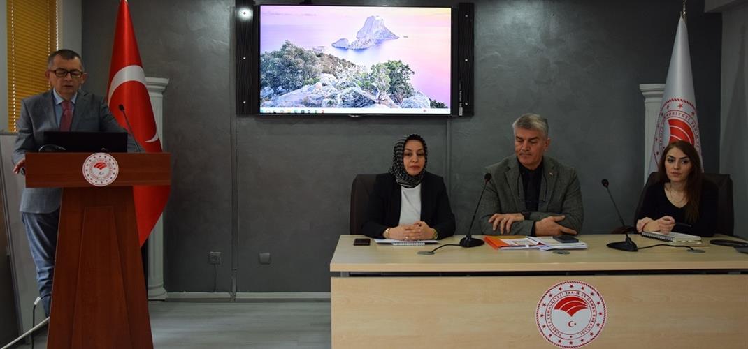 B- Reçete Eğitim Toplantısı yapıldı